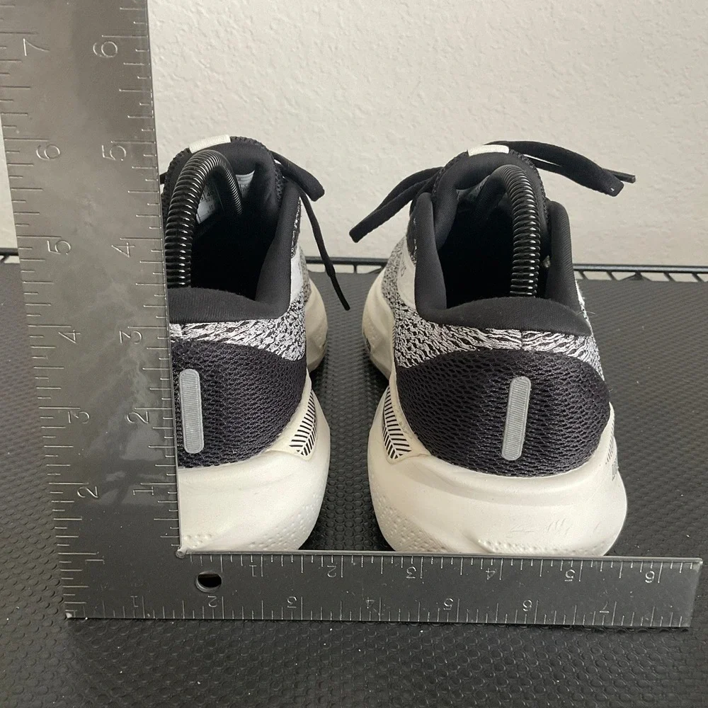 Brooks Adrenaline GTS 24 Womens Running Shoes Grey Black 1204261B132 Size 8.5